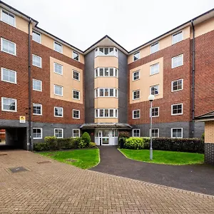 Apartment Budget, Southampton